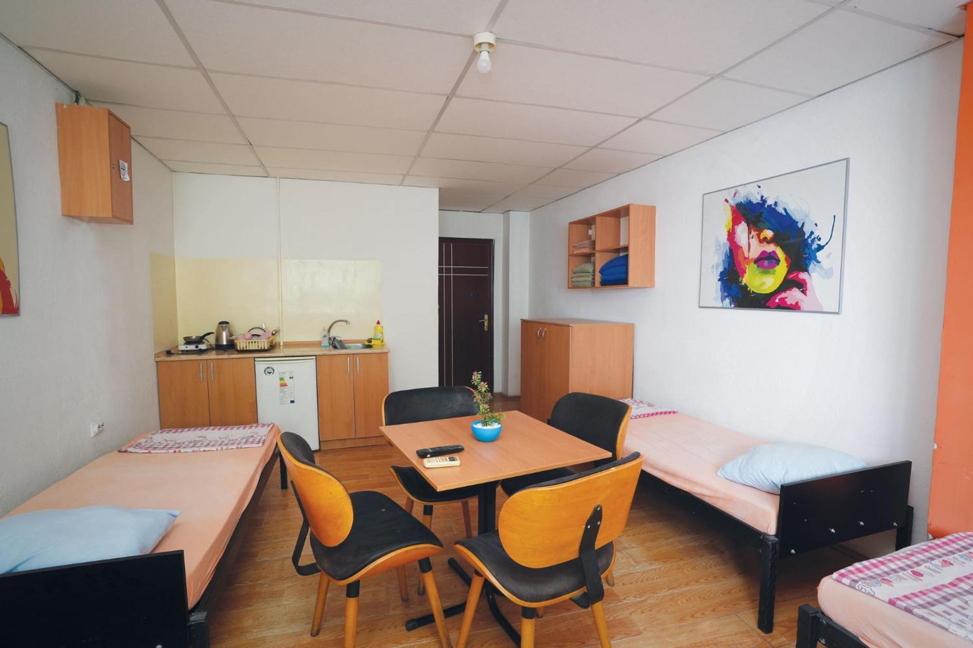 Hiljadnikov Apartments Stip Kültér fotó
