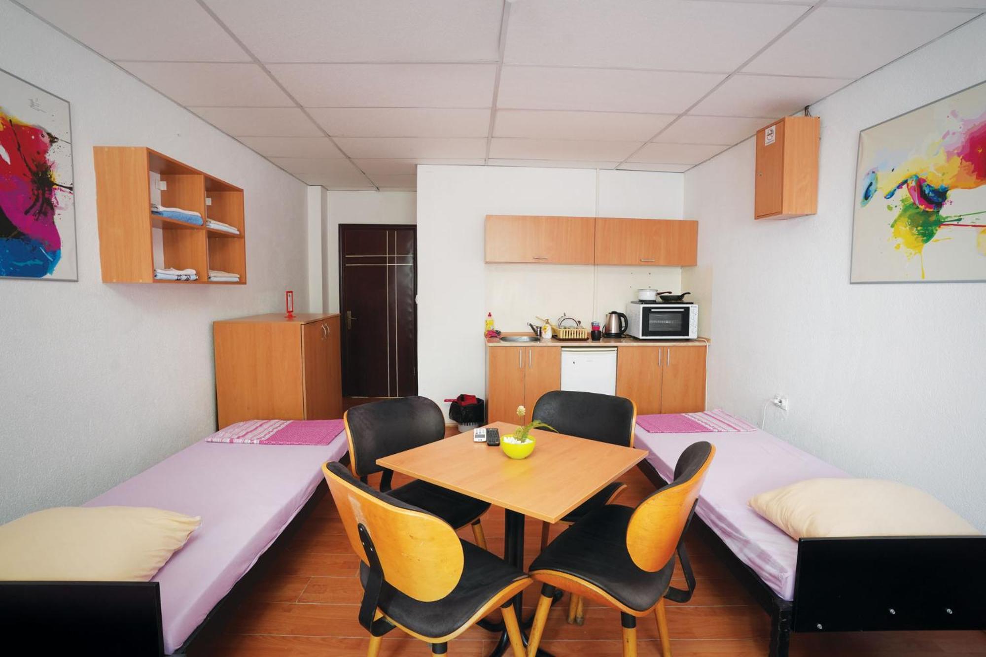 Hiljadnikov Apartments Stip Kültér fotó