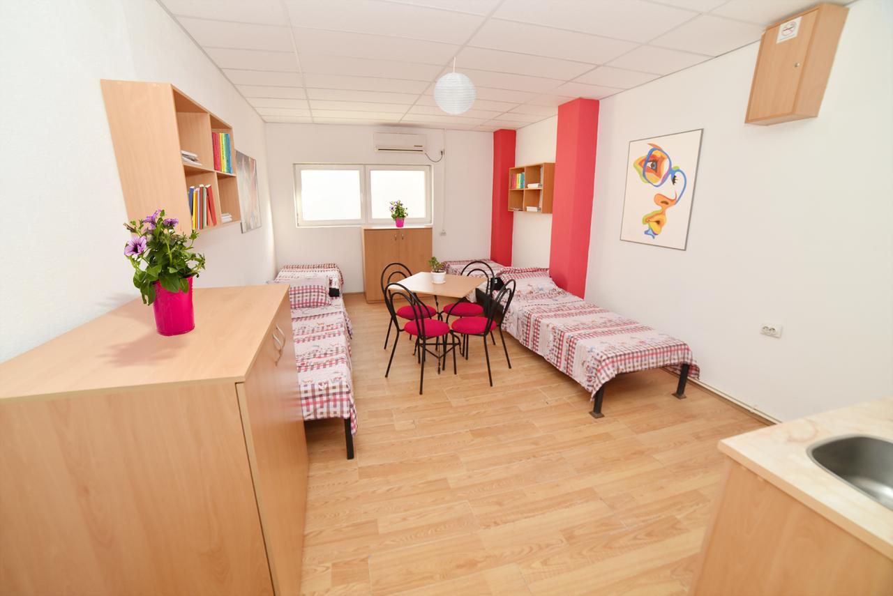 Hiljadnikov Apartments Stip Kültér fotó
