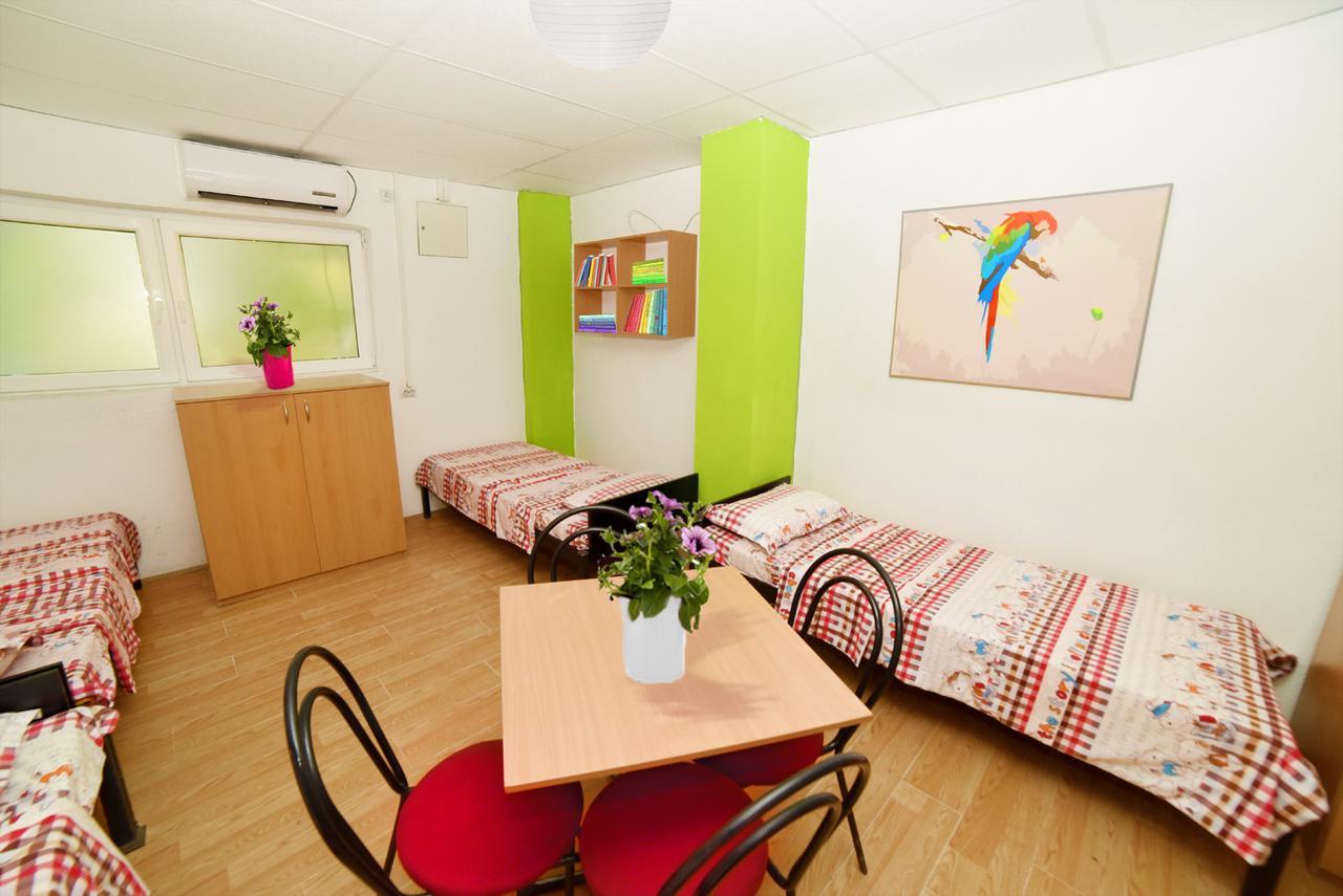 Hiljadnikov Apartments Stip Kültér fotó
